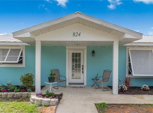 824 SE Stypmann Blvd, Stuart, FL 34994