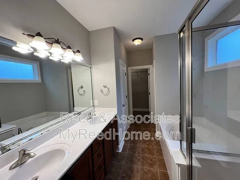 137 W Porter Run Dr — Photo 18