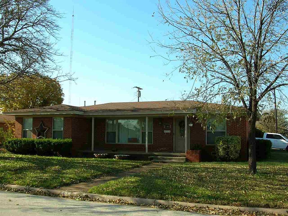 1st image of 408 E Rogers Dr
