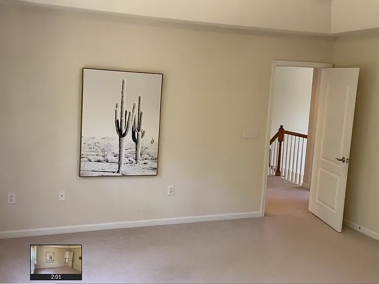1041 Holtridge Dr — Photo 17