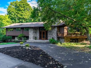 2616 Norwood Dr, Rockford, IL 61107