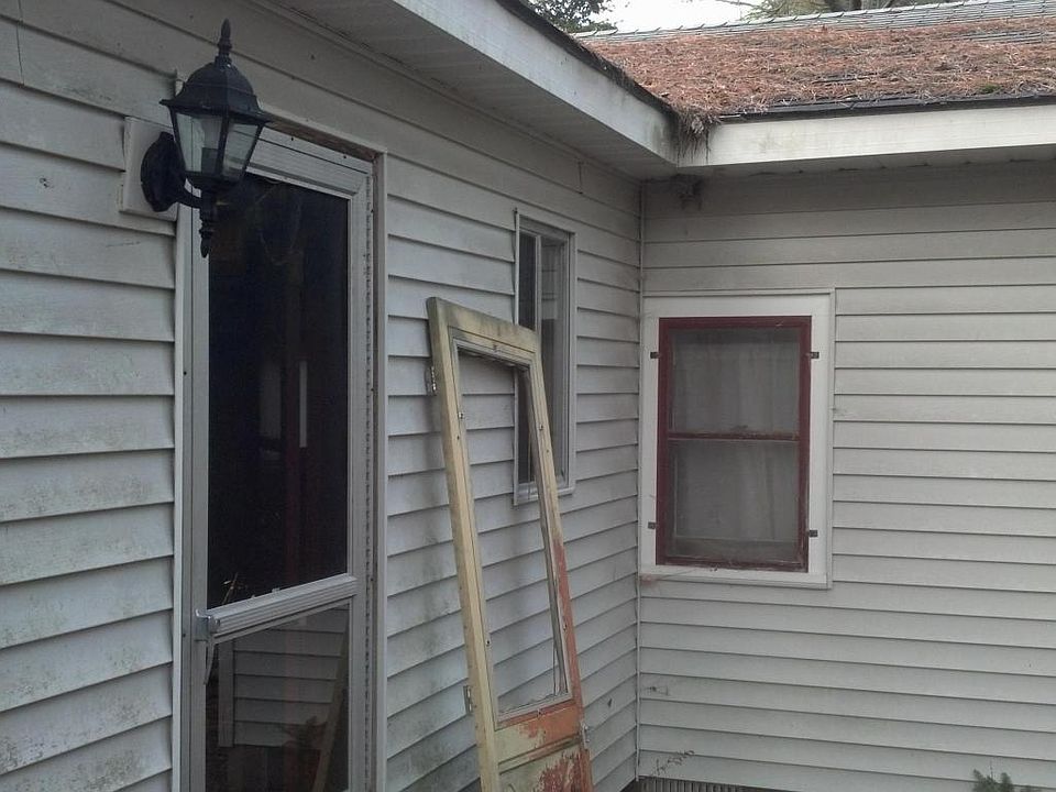 2nd image of 714 Norway Dr