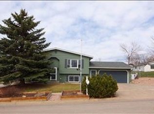 3611 Redwood St, Rapid City, SD 57701