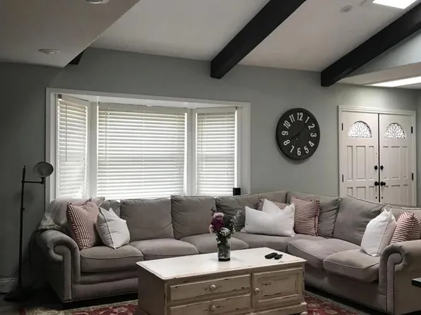 838 Calle Margarita, Thousand Oaks, CA 91360