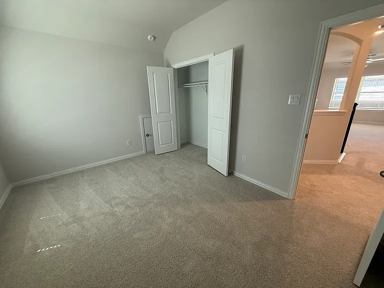 416 Breeds Hill Rd — Photo 15