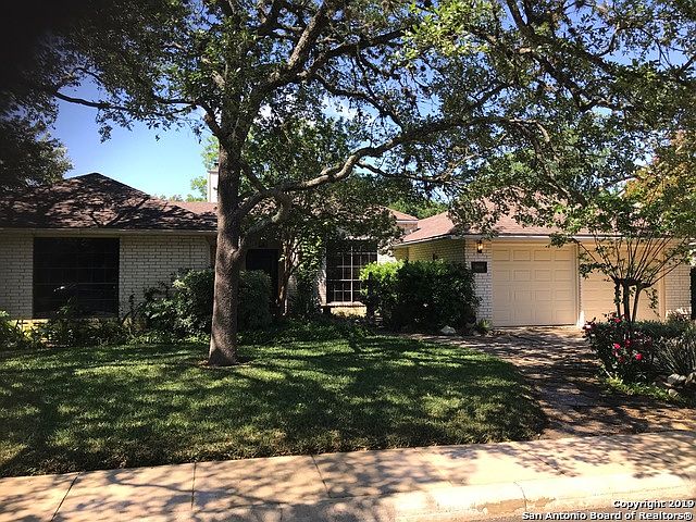 1st image of 19611 Encino Knoll St