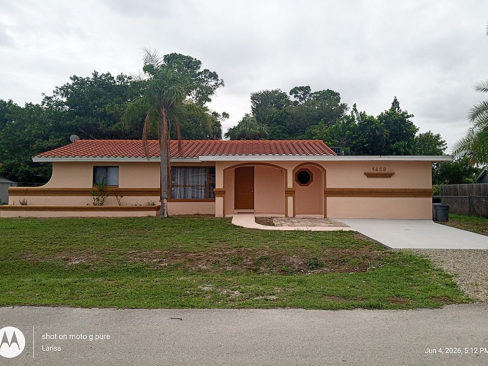 1st image of 1439 Glick Dr
