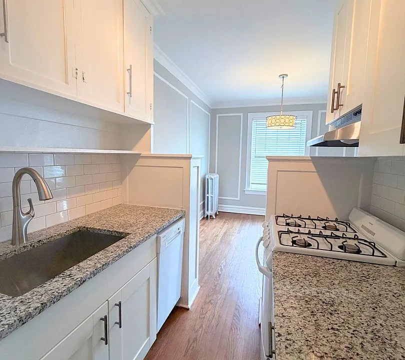 1600 W Granville Ave #3I