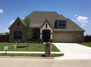 3402 White Willow Ct, Midlothian, TX 76065