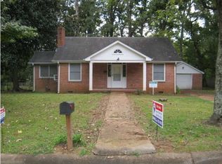 521 Cypress Mill Rd, Florence, AL 35630