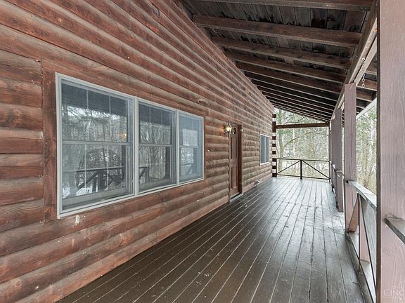 4th image of 3527 Woodland Trl