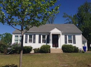 124 Gillette Cir, Springfield, MA 01118