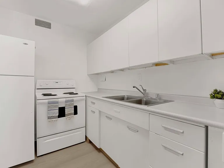 900 N Lake Shore Dr #1706 — Photo 11
