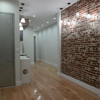 Rented by Nooklyn NYC LLC | media 51