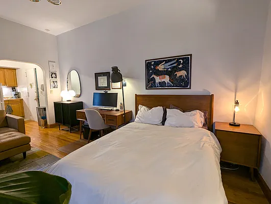 Rented by Manhattan Spaces | media 16