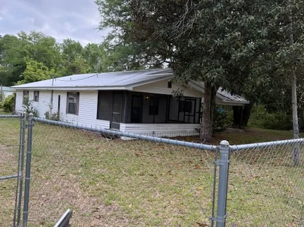 273 NE Howard St, Lake City, FL 32055