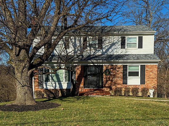 2nd image of 148 Sylvia Ln