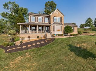 9324 Royal Oak Dr, Alexandria, KY 41001