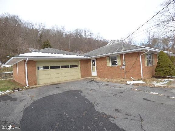 2nd image of 263 Maryland Ave
