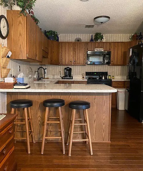 108 E Blue Heron Dr — Photo 2