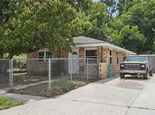 1824 Heights Dr, Saint Bernard, LA 70085