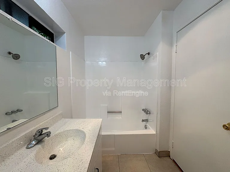 403 Porter St #2 — Photo 13