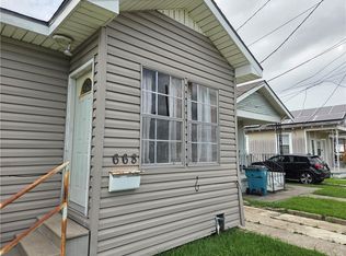 668 Avenue B, Westwego, LA 70094