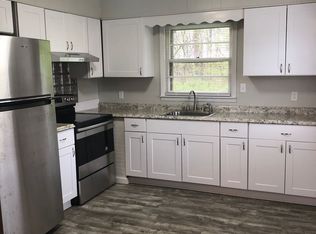 169 Lakeview Dr, Manchester, TN 37355