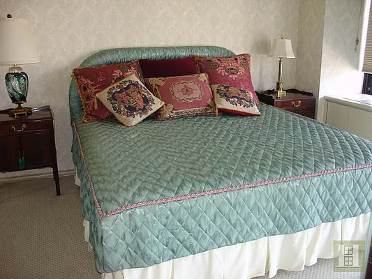 Rented by Halstead Real Estate | media 16