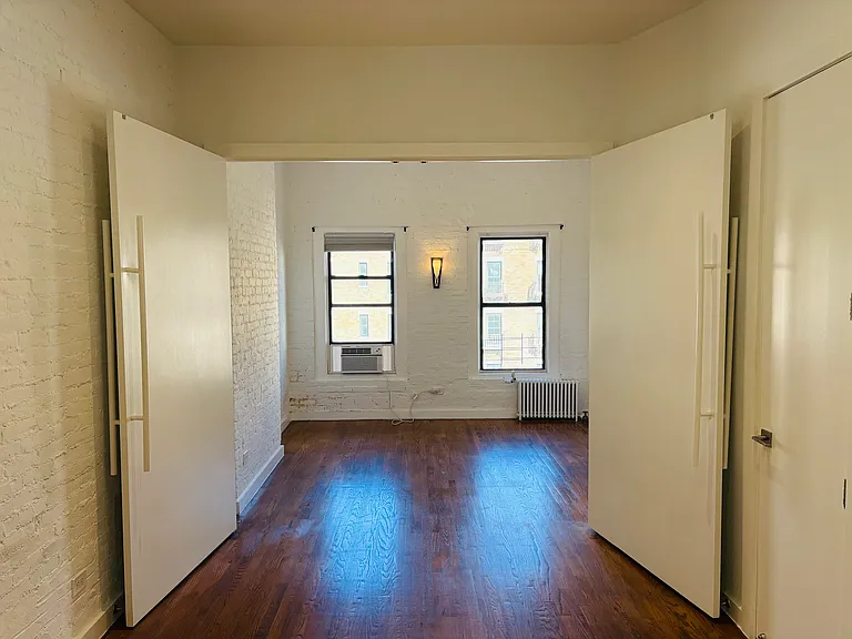 1481 York Ave #PH — Photo 13