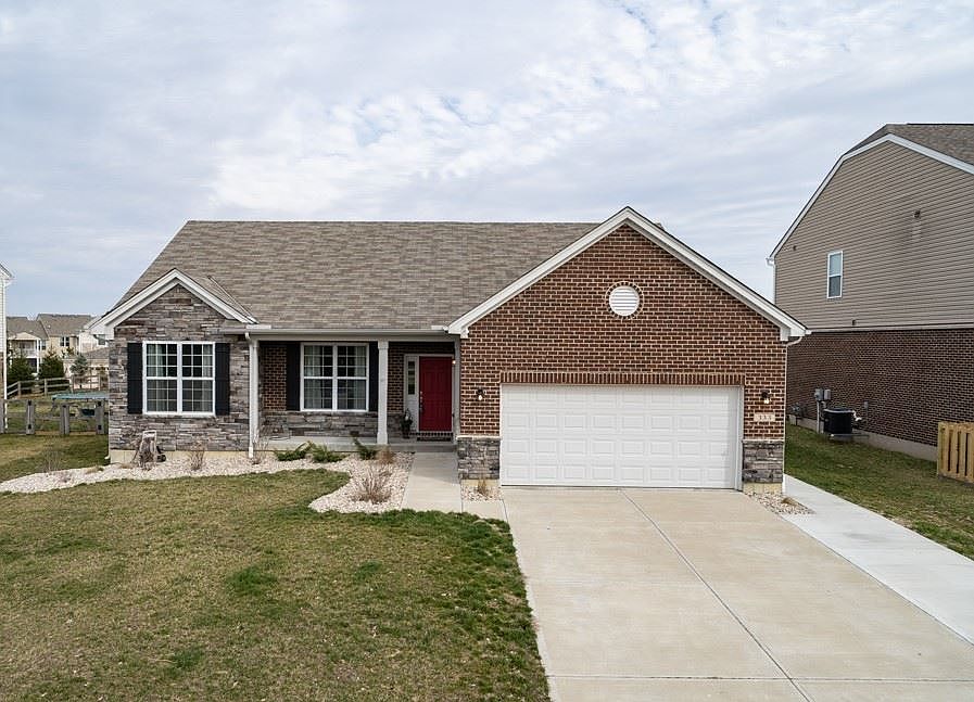 1st image of 333 Foxhunt Dr