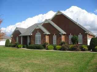 111 Quail Dr, Tullahoma, TN 37388