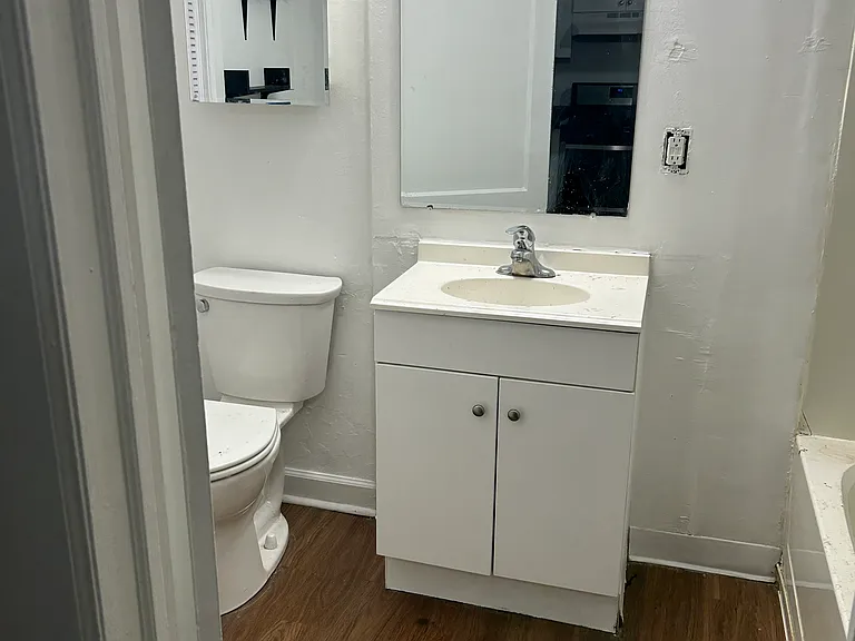 4 Stanton Ave #2 — Photo 10