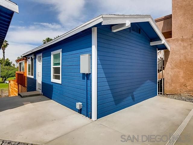 1st image of 4762 W Point Loma Blvd