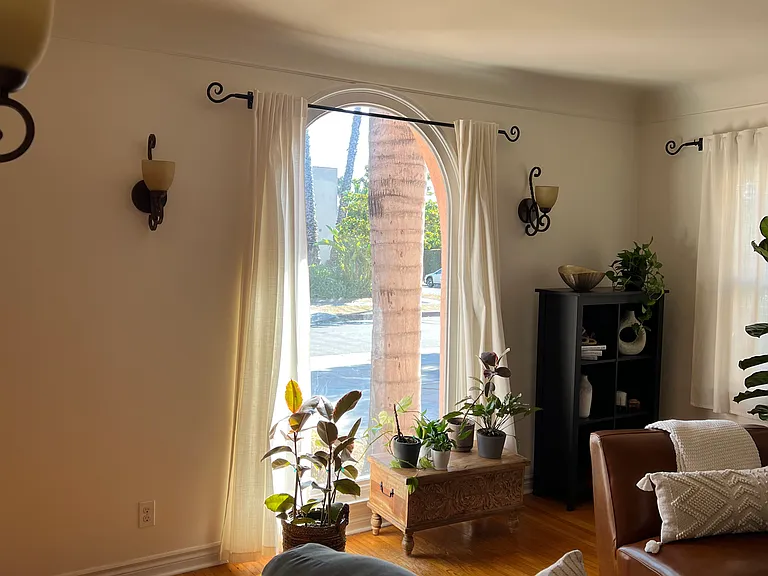 6087 Cashio St #1 — Photo 7