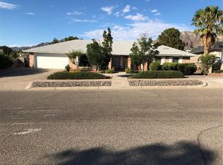 6413 Los Robles Dr, El Paso, TX 79912