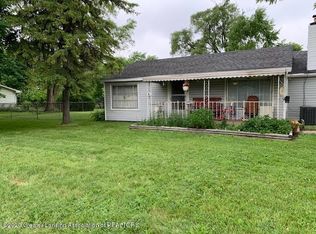 1402 W South St, Owosso, MI 48867