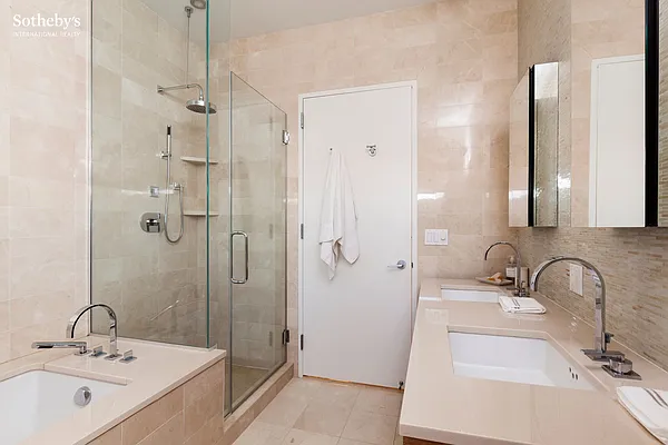 Sold by Sotheby's International Realty | media 6