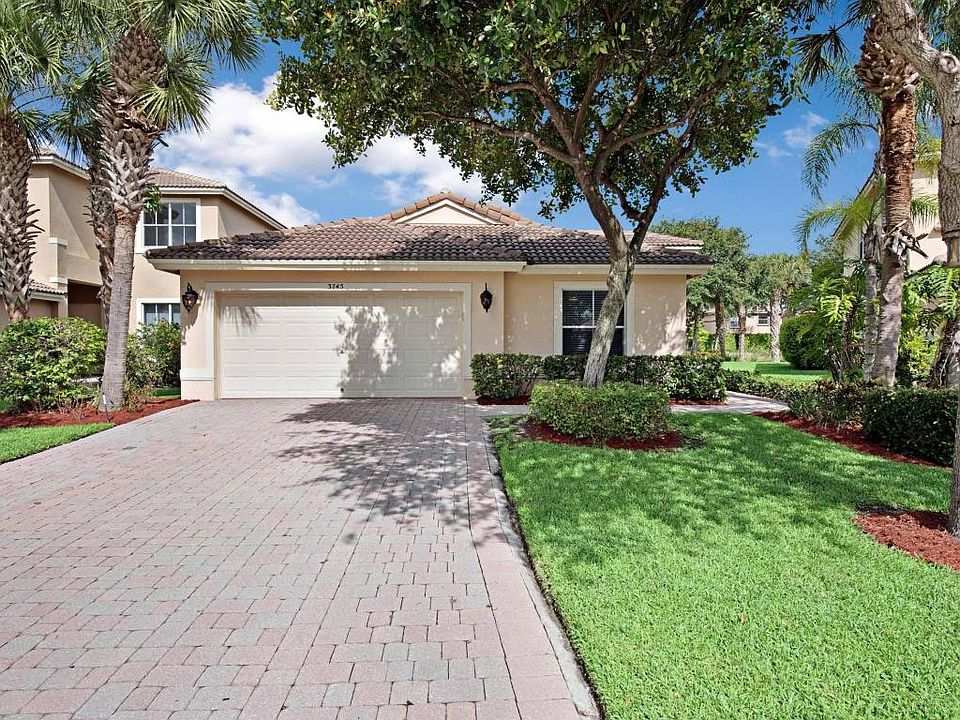1st image of 3745 Torres Cir