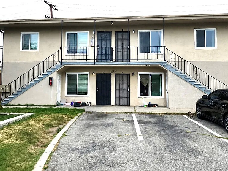 8709 Lyndora St #D — Photo 2