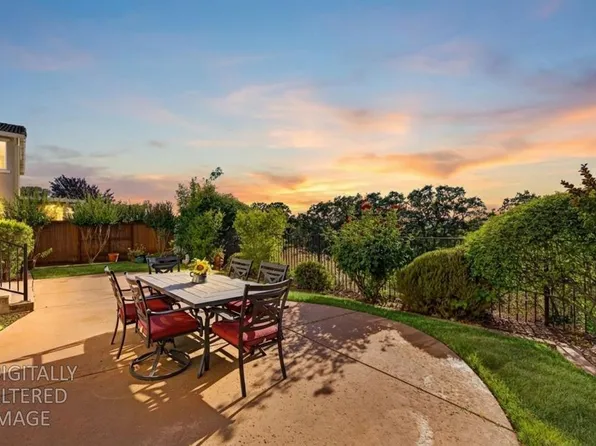 3006 Fox Hill Dr, Rocklin, CA 95765