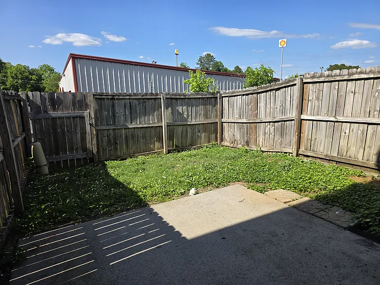 50 Princeton Glen Ct — Photo 14