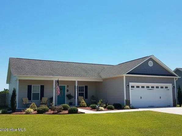 201 Classy Court, Richlands, NC 28574