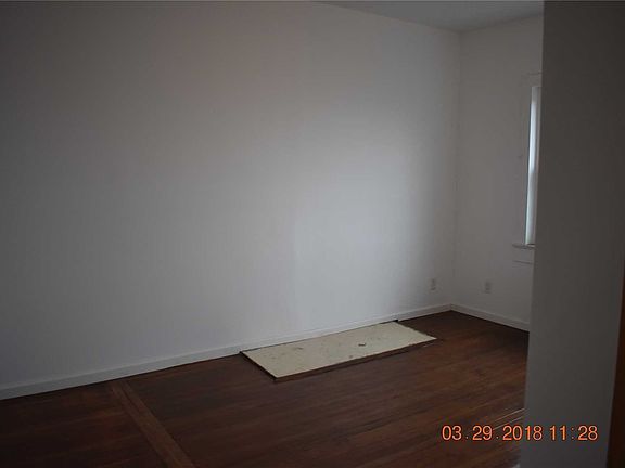 2nd image of 11239 15th Ave