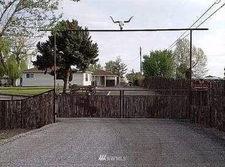 209808 E Perkins Rd, Kennewick, WA 99337