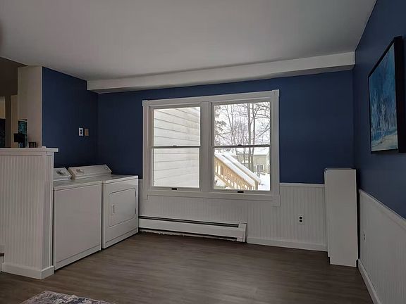 5th image of 2 Berkley Dr