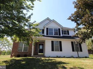 6 Cranberry Cir, Denver, PA 17517