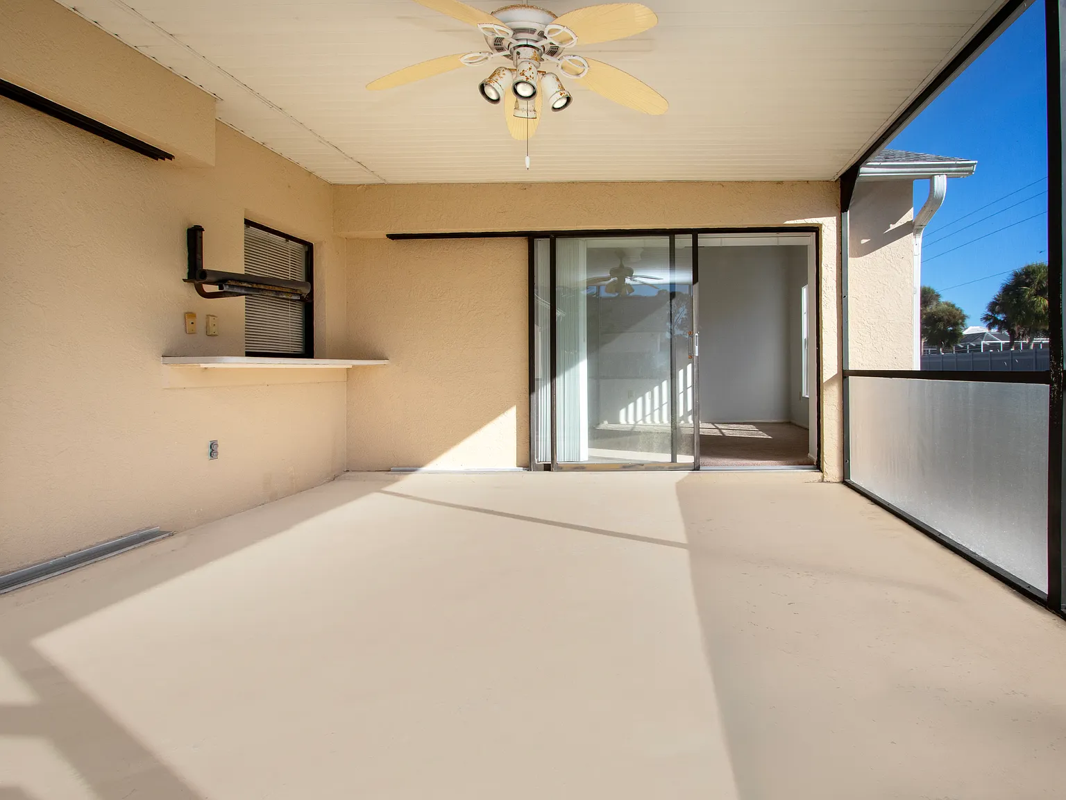 3 bed, 1468 sqft, $2,600 — Photo 1