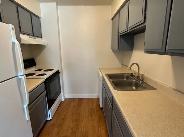 NShields636 (KC-LN), 636 N Shields St Unit 5, Fort Collins, CO 80521