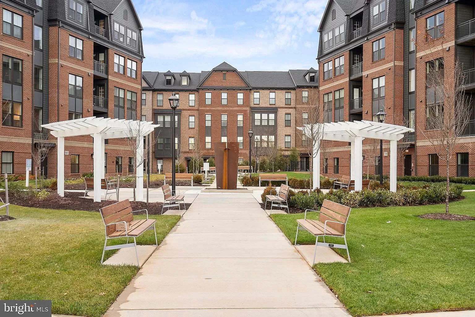 2 bed, 1301 sqft, $2,990 — Photo 1